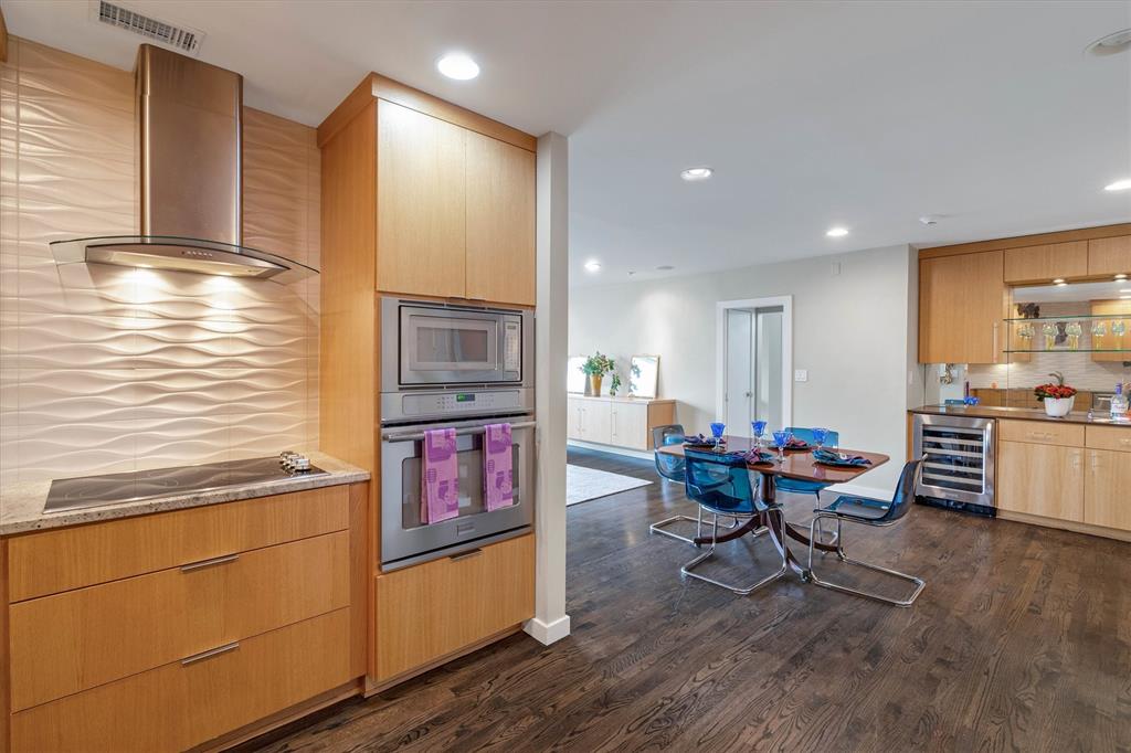 Turtle Crk North Condo - Residential