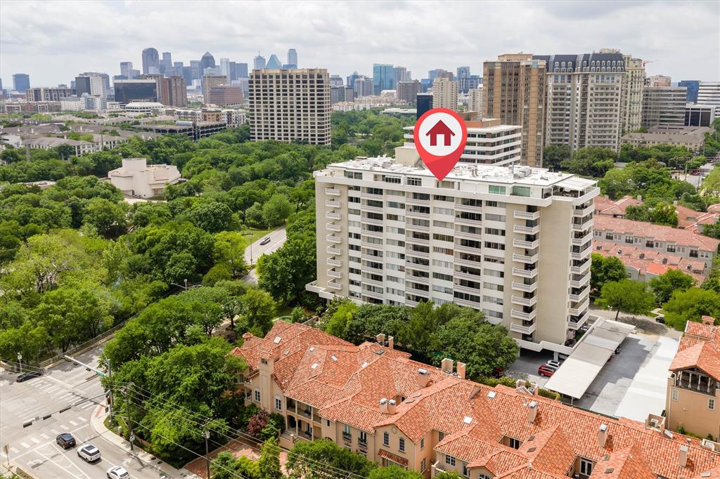 Turtle Crk North Condo - Residential