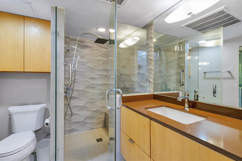 Turtle Crk North Condo - Residential