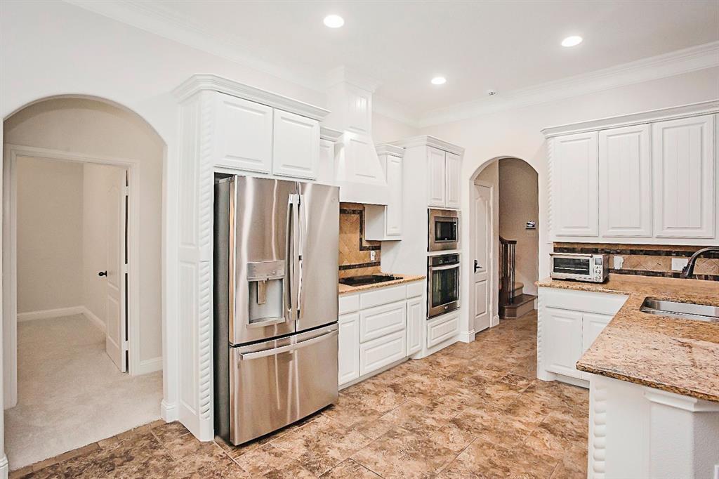 1717 Dakota Drive