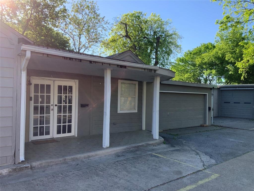 1405 W University Drive