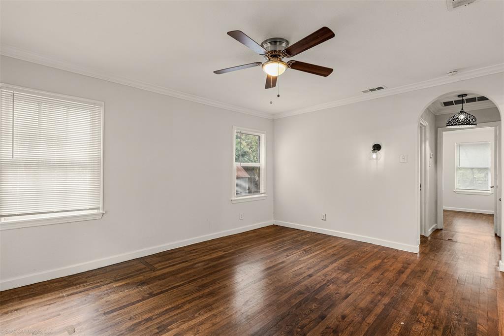 1006 Briarwood Drive