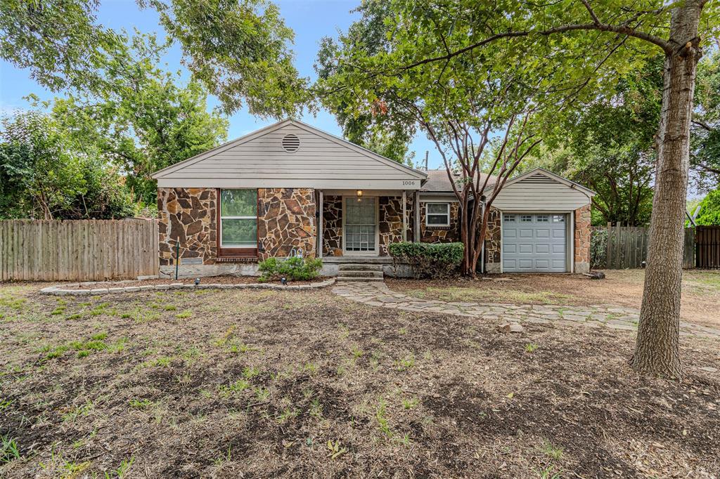 1006 Briarwood Drive