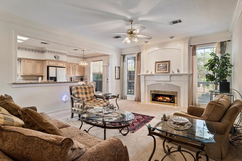 1121 Lakestream Drive