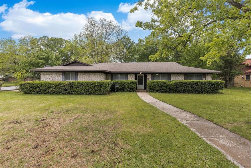 MOTIVATED SELLER! BRING ALL OFFERS!! Welcome to this inviting brick home situated on a generous corner lot surrounded by beautiful mature trees. Featuring two spacious living areas, a screened in porch and a large backyard, this home offers plenty of room for everyone! This home boasts strong bones, a functional layout, and endless potential for you to come and add your own cosmetic touches to truly make it your own. Schedule your tour today because this gem will not last long! Seller will consider owner financing for agreeable terms.