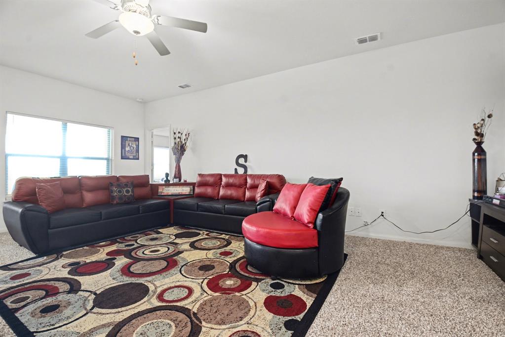 2116 Canterbury Drive