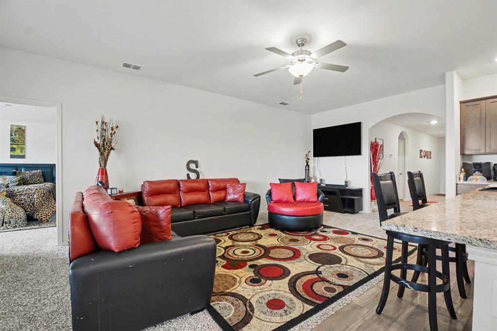 2116 Canterbury Drive