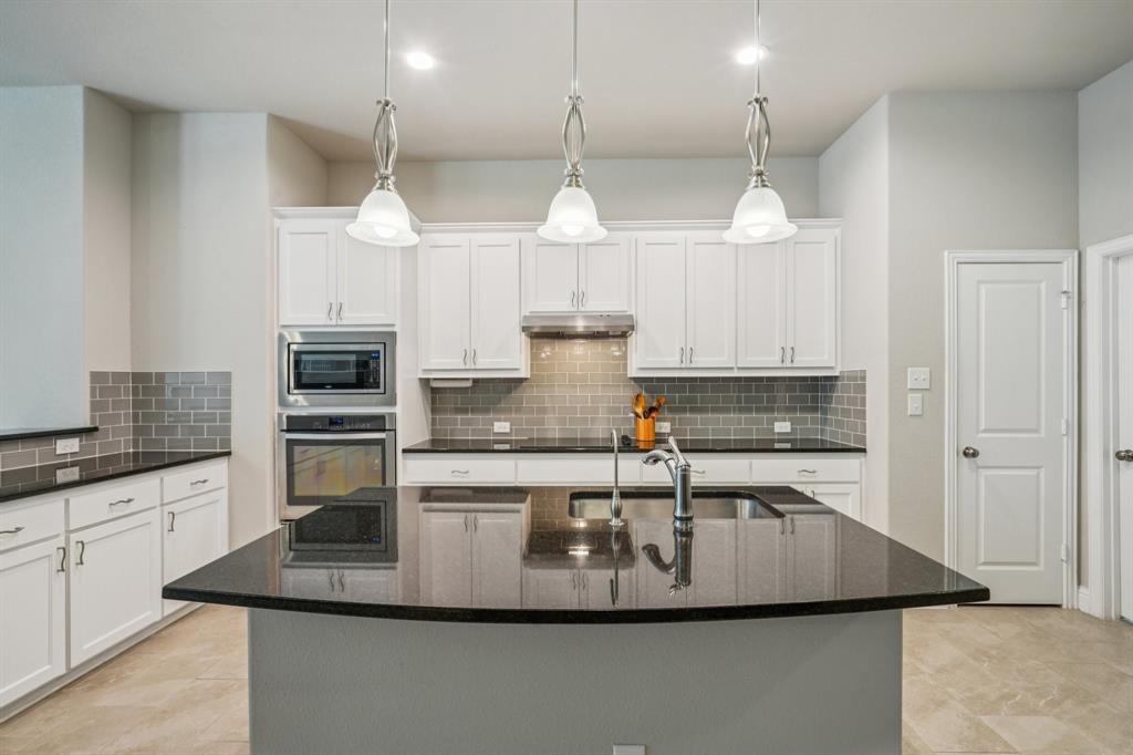 Seven Oaks - Residential