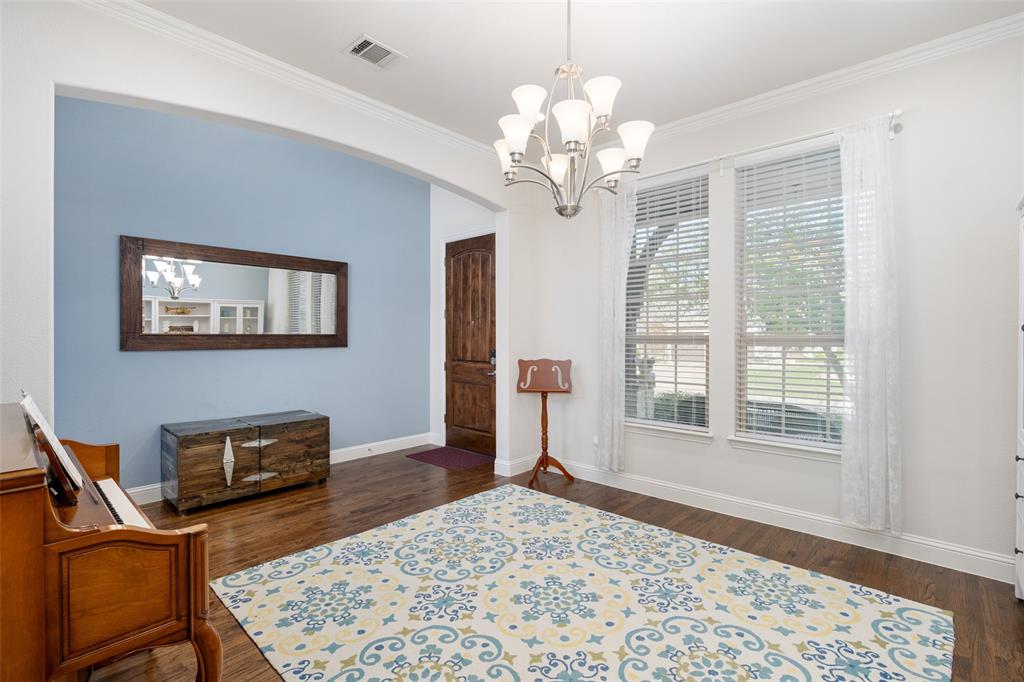 313 Grove Park Place