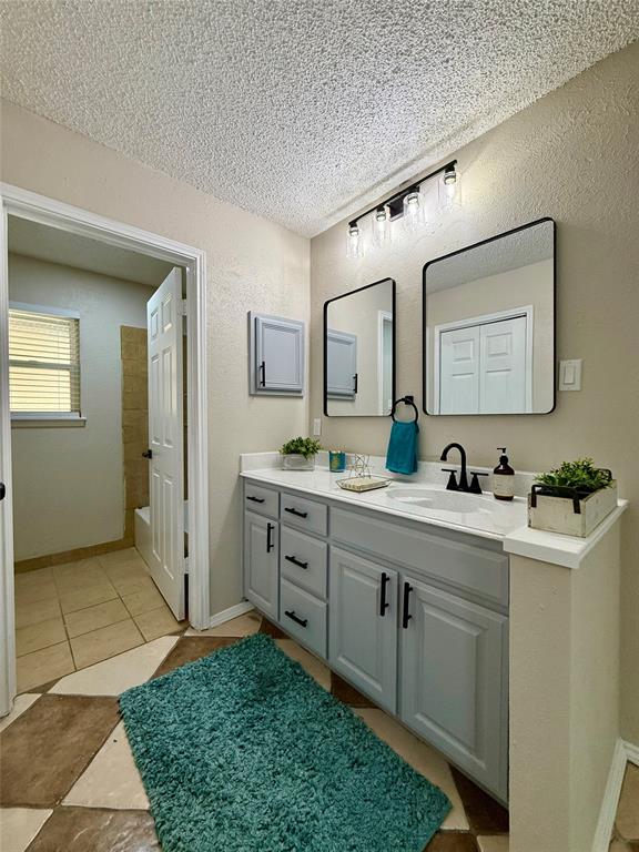 Carriage Hill Forest Hill - Residential