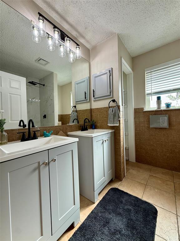 Carriage Hill Forest Hill - Residential