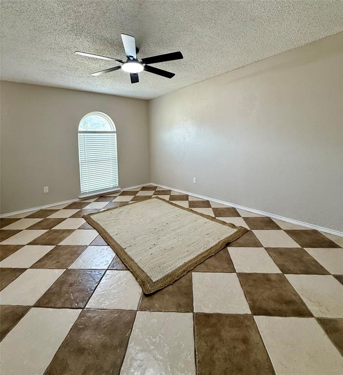 Carriage Hill Forest Hill - Residential