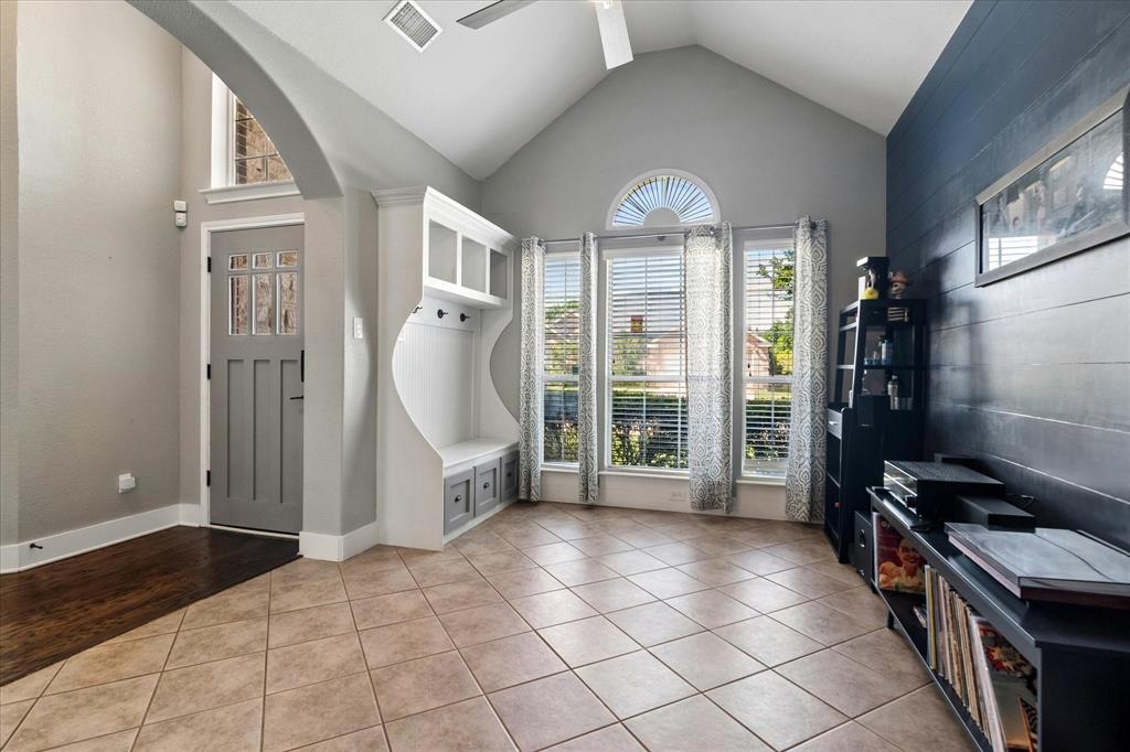3001 Quail Hollow