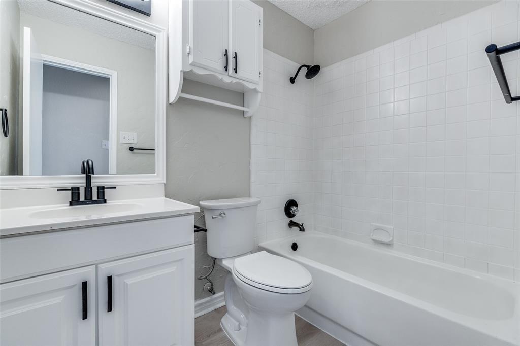 Spring Wood - Residential