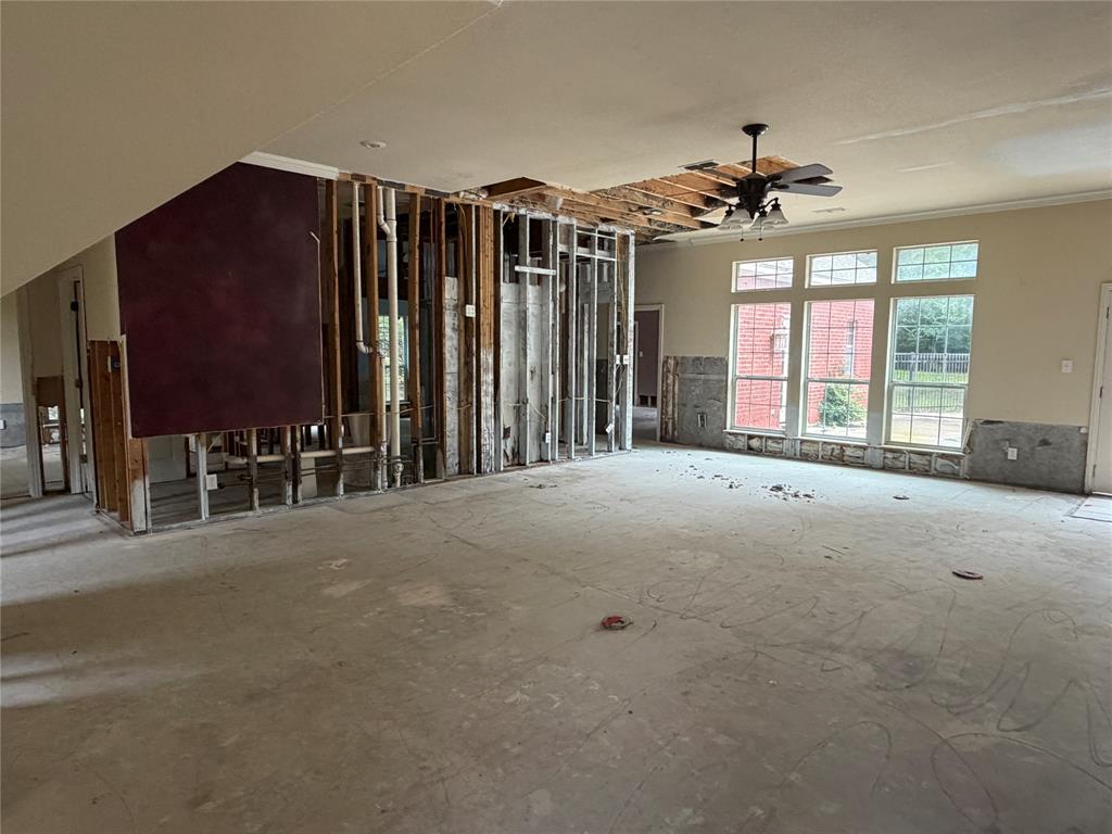 1400 Oak Point Drive