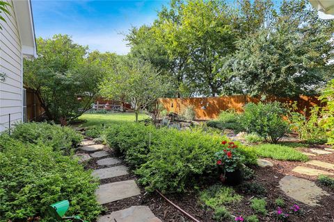 Tiny photo for 1105 Griffin Street, McKinney, TX 75069 (MLS # 21096997)