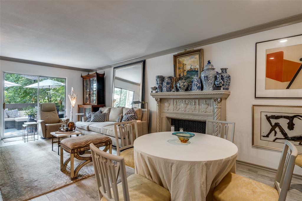 River Oaks Condos - Residential