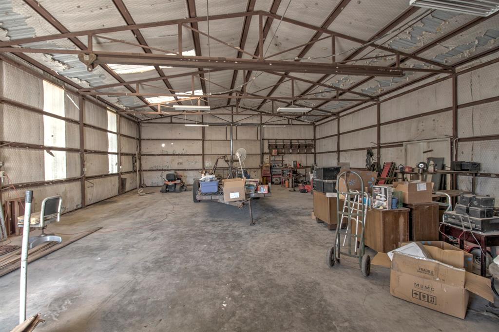 G1019 ACRES49 - Farm