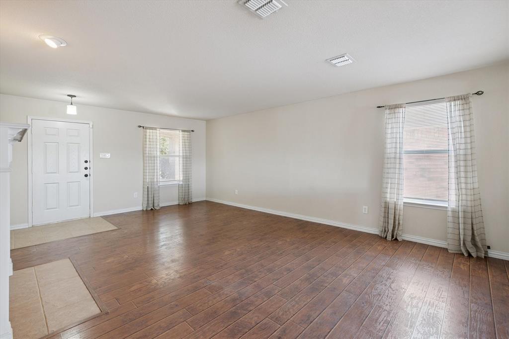 10025 Cougar Trail