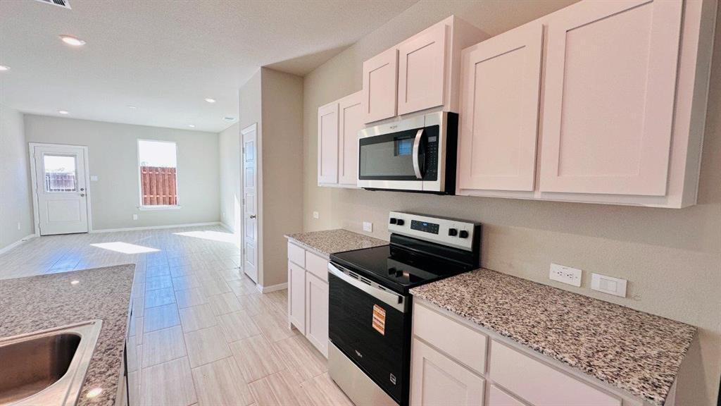 3013 MAPLE ORCHARD Lane