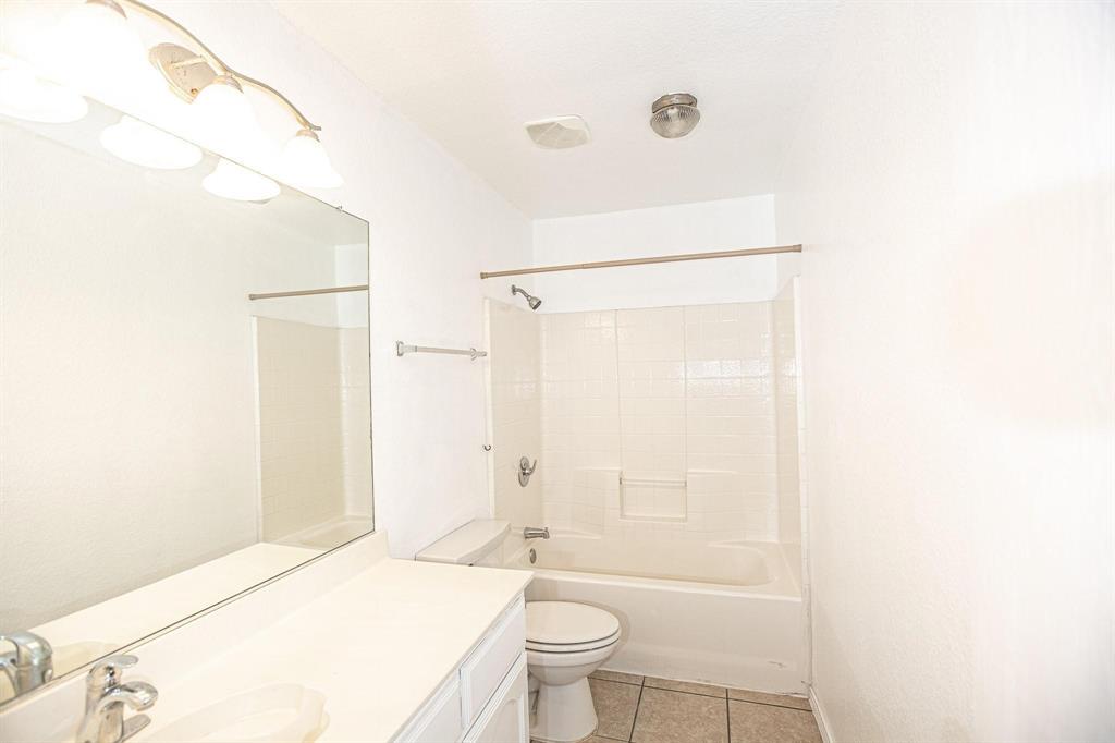 Alexandra Meadows - Residential Income