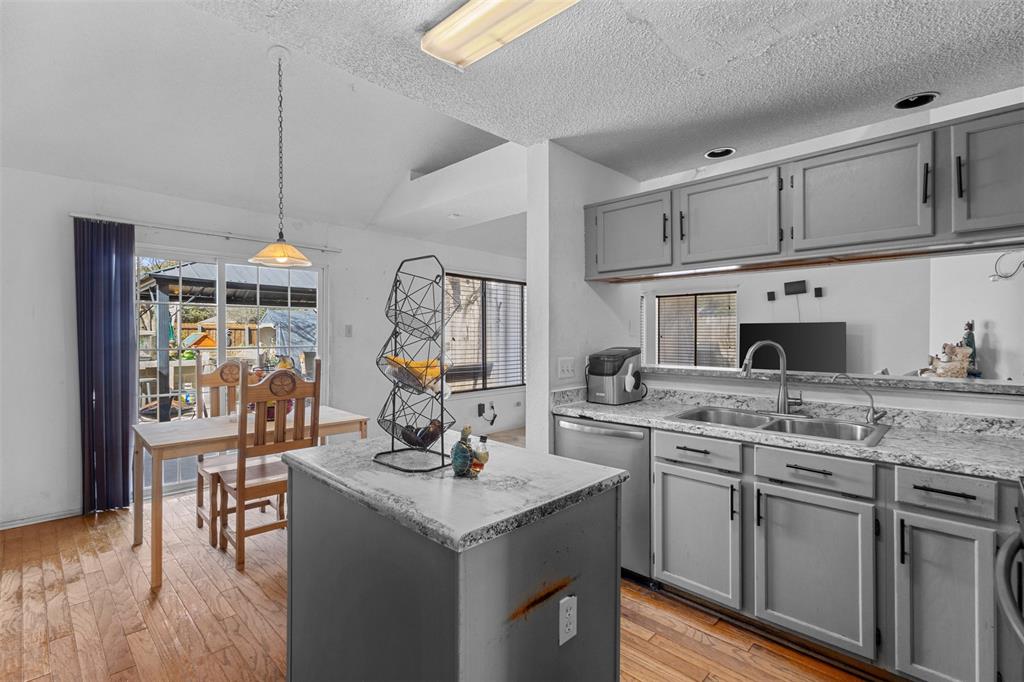 College Park 02 - Residential