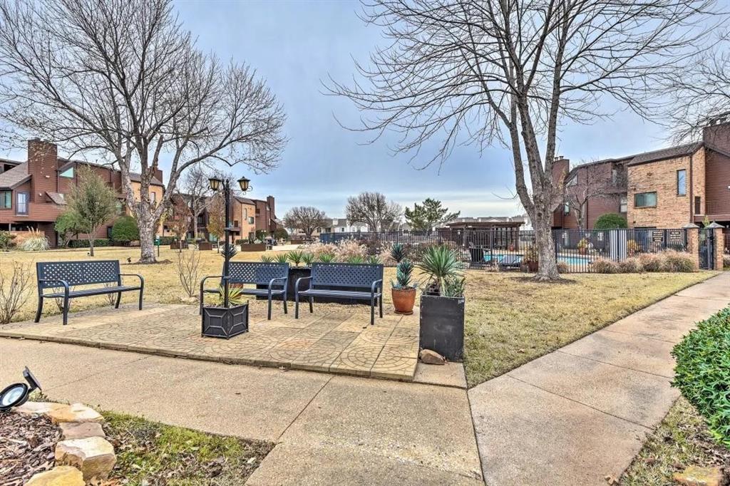 Oak Creek Condo - Residential