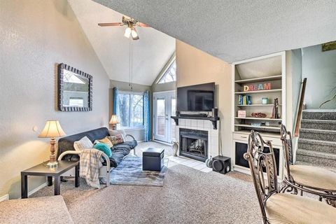 Photo of 1700 Baird Farm Circle #1210, Arlington, TX 76006 (MLS # 21199299)