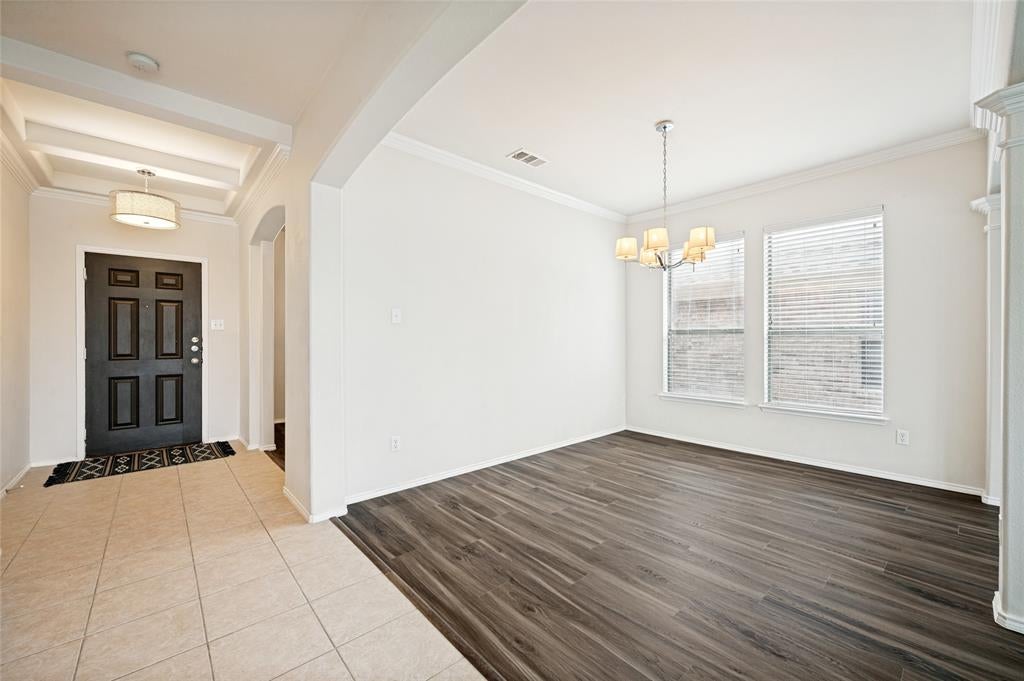 5117 Sweetgum Court