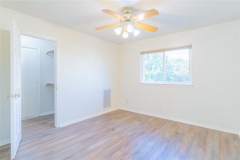 Tiny photo for 884 Old Decatur Road, Decatur, TX 76234 (MLS # 21020522)