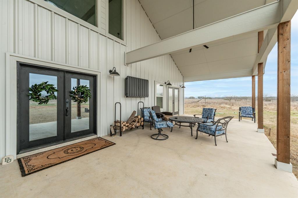 334 Private Road 2483