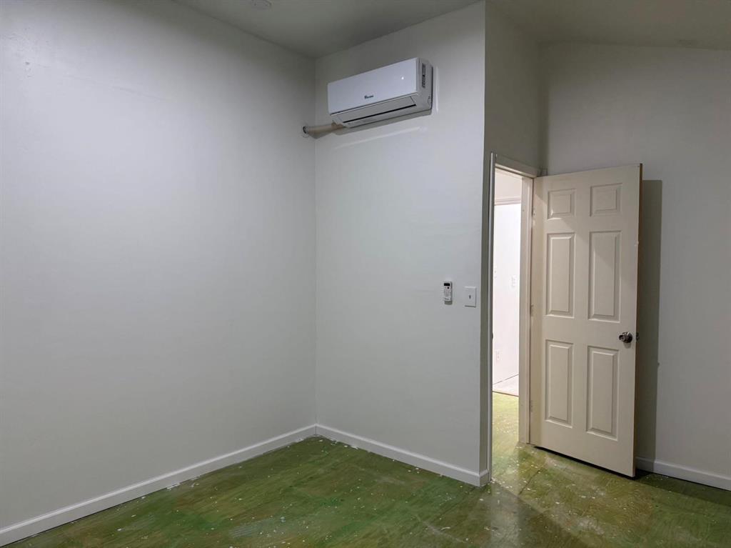 Rg Locke Surv Abs #517 - Residential Lease