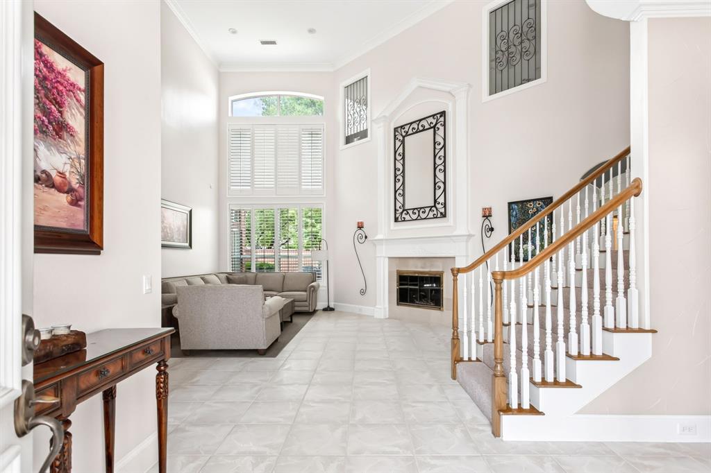 3409 Lakebrook Drive