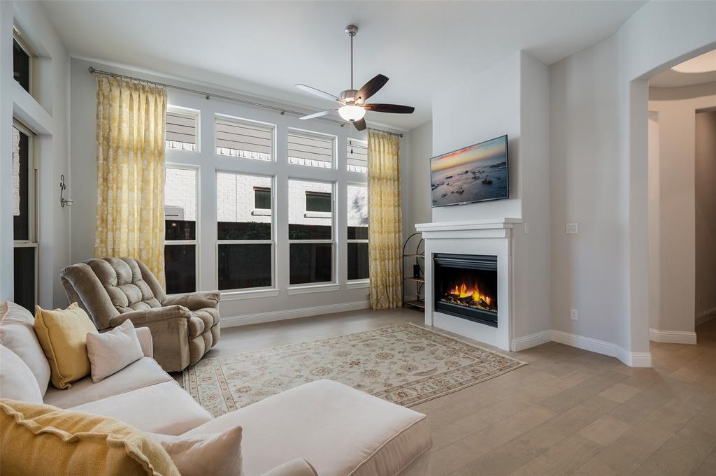 711 Waterbrook Parkway