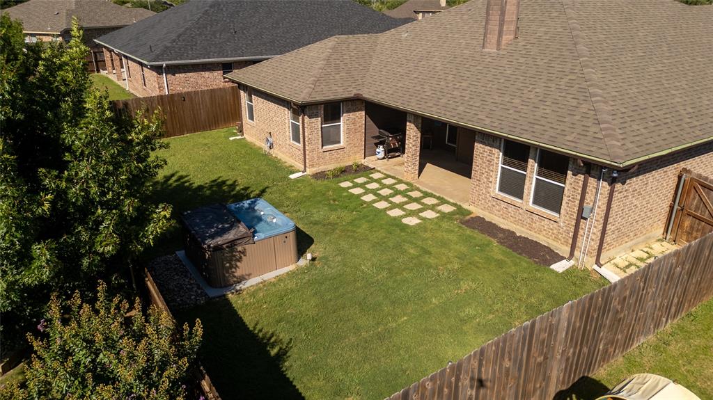 944 Thistle Meade Circle