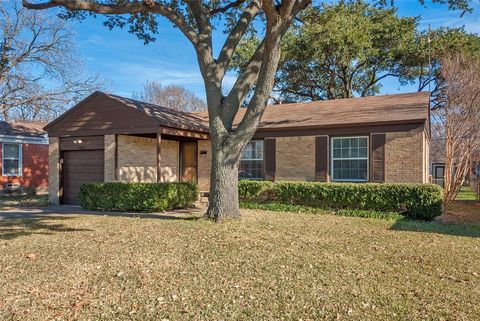Photo of 10426 Fern Drive, Dallas, TX 75228 (MLS # 21094669) Photo of 10426 Fern Drive, Dallas, TX 75228 (MLS # 21094669)