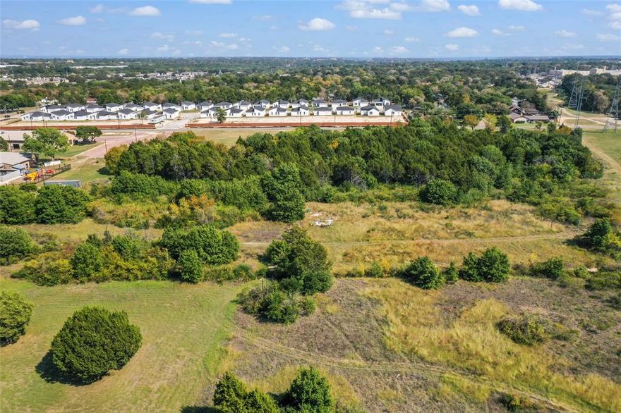 Calling all Developers, Builders, Investors! Awesome Opportunity awaits on this 5.69 acre tract of Land that could be Prime Development and Investment opportunity in this perfect area and location, already development nearby! It is centrally situated, near I35, I30 and Loop 12 Walton Walker, minutes from downtown Dallas, Bishop Arts District, Trinity Groves, Parks, Restaurants, Shopping, Entertainment, Dallas Executive Airport-RBD, and so much more!   Buyer and Buyers Agent are responsible to verify and confirm land square feet, Planning and Zoning with City of Dallas, including all information and schools.  Please contact Listing Agent for additional questions. Survey is in Transaction Desk.
