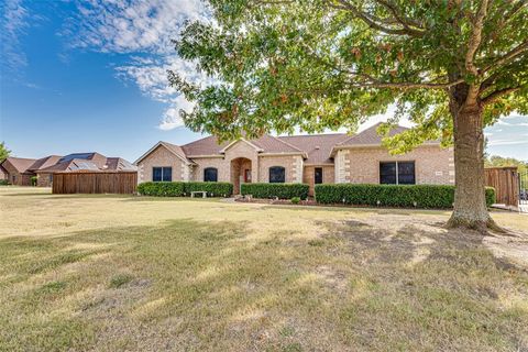 300 Springfield Lane Red Oak TX 75154
