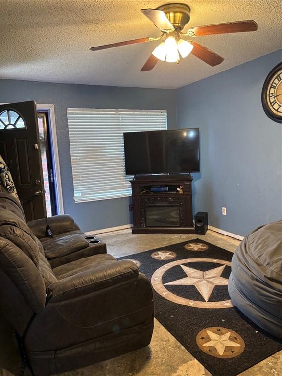 Holmes E W - Residential