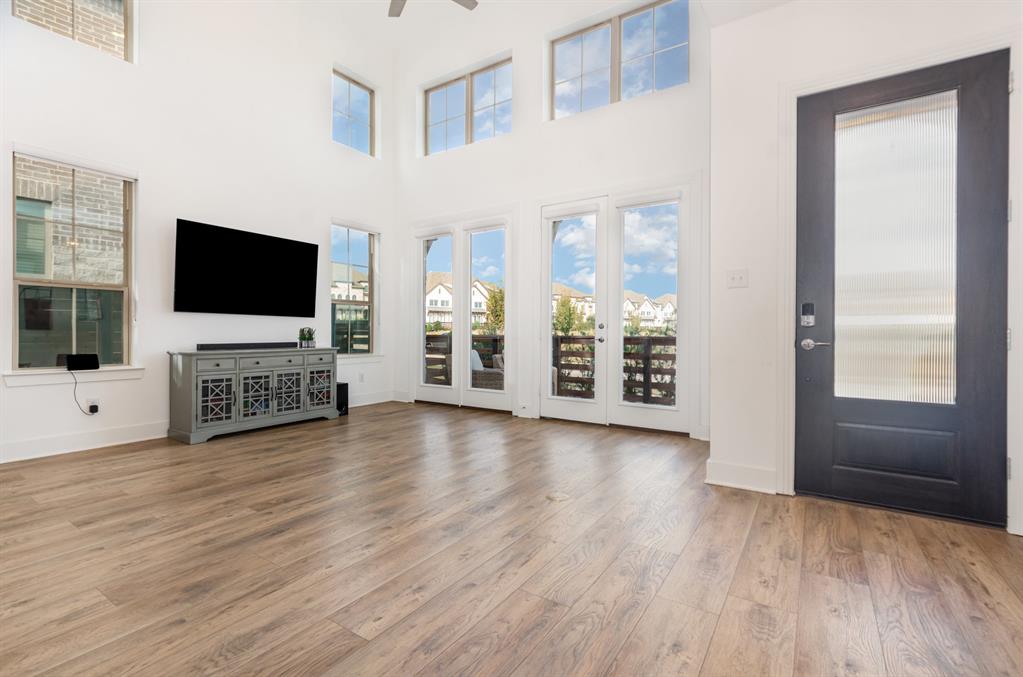 7932 San Bernard Trail