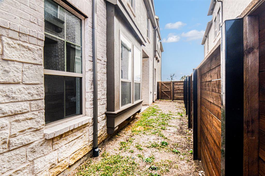 Trinity Falls - Residential