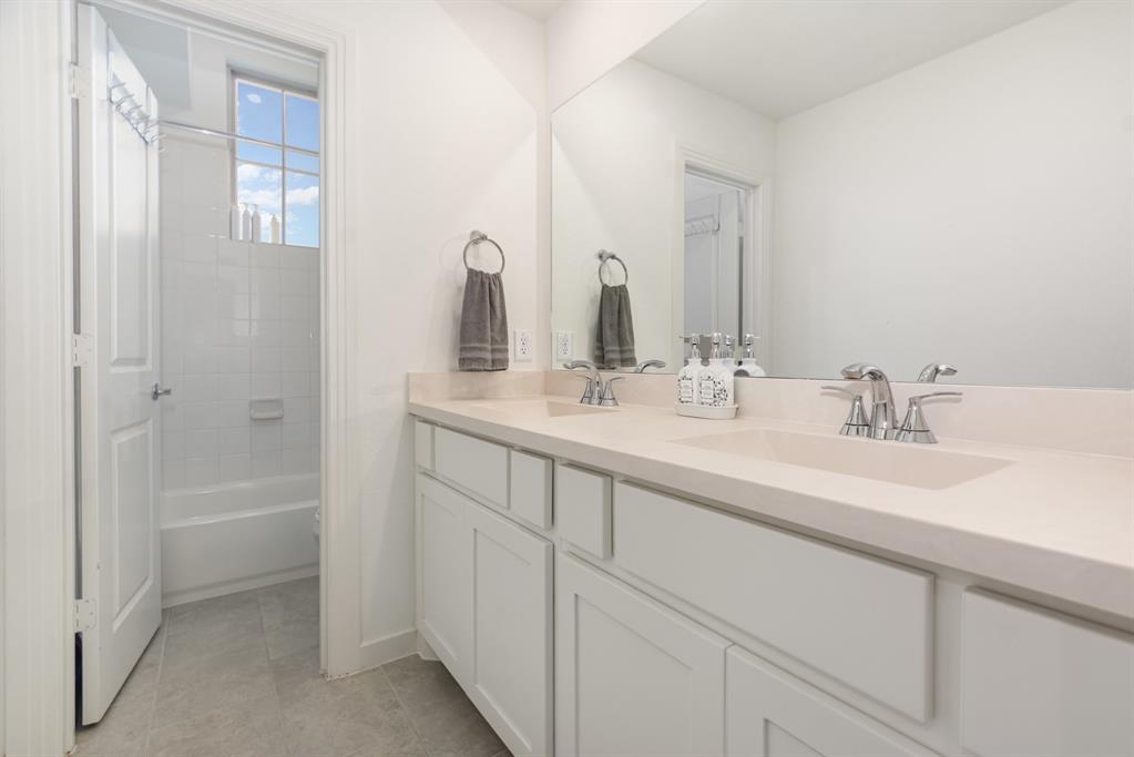 Trinity Falls - Residential