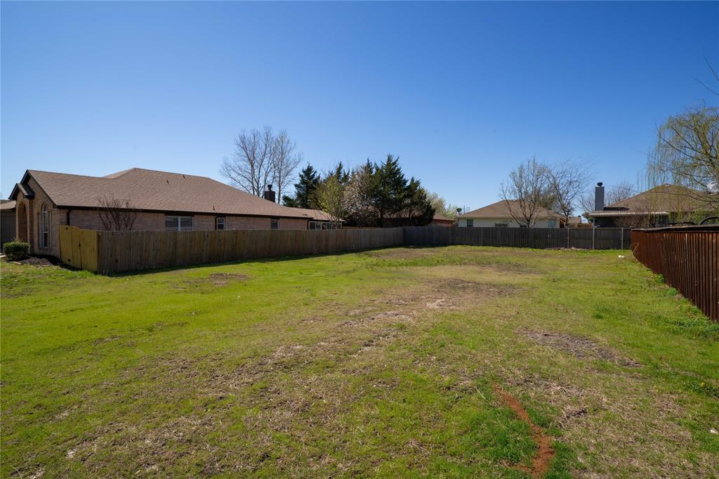 1517 Lesli Drive