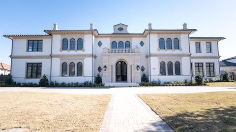 Photo of 402 Lakeway Drive, Allen, TX 75013 (MLS # 20995739)