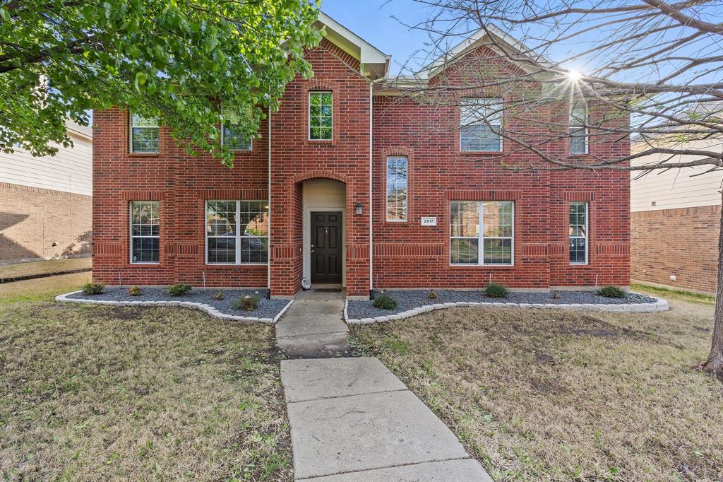 2817 Tangleglen Drive