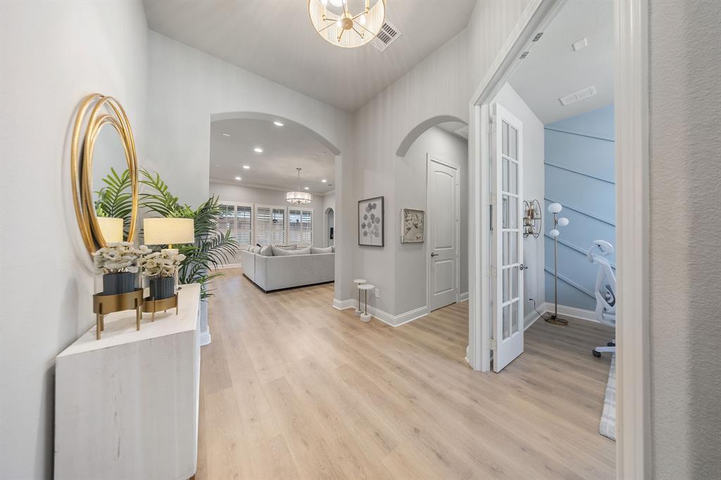 8613 Shallowford Lane