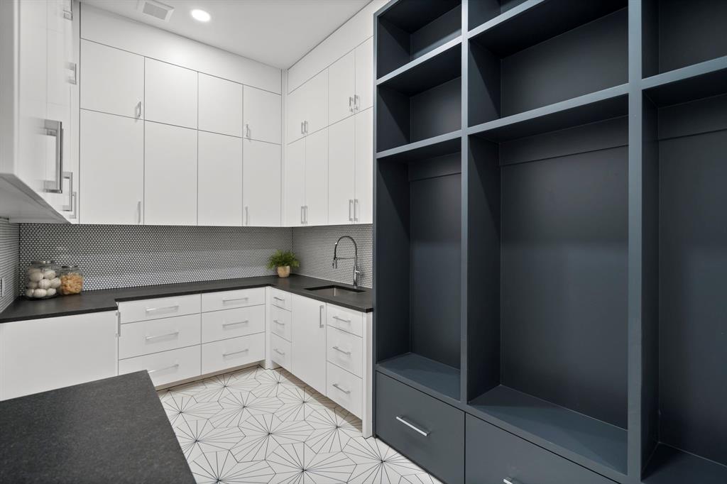 Inwood Road Estates - Residential