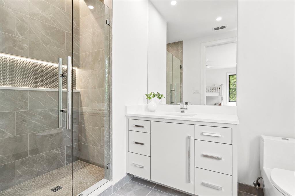 Inwood Road Estates - Residential