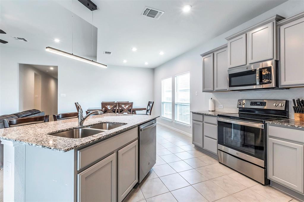 908 Coriander Road