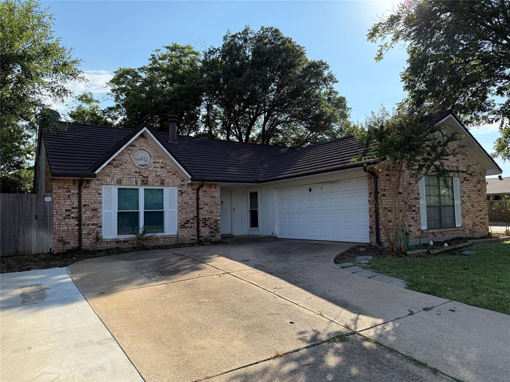 4320 Spindletree Lane